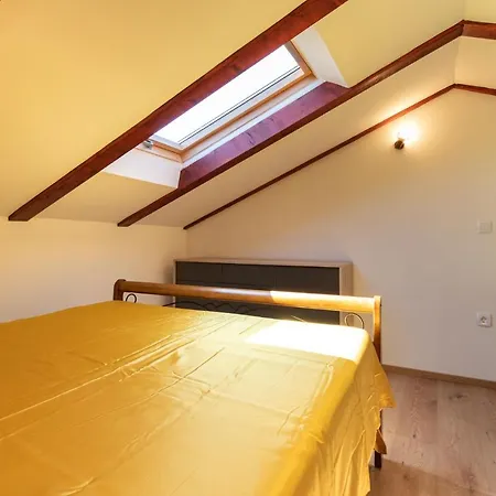 Apartman Gazic Zára